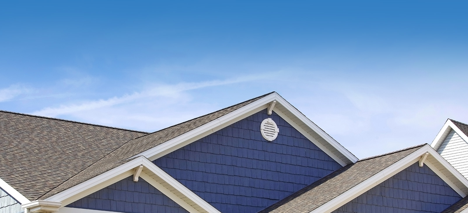 Siding repair and replacement company in Cadillac